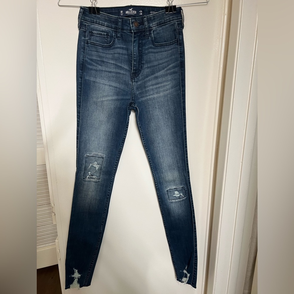 Hollister Jean Jeggins